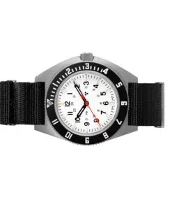 Alternative view of Marathon Arctic Steel Navigator (SSNAV) - 41mm - Nato